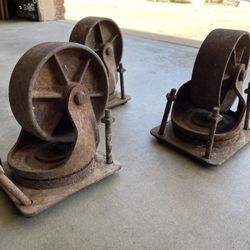 Vintage Rustic Industrial Cast Iron Wheels – Americana