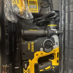 Dewalt 1” SDS Kit 