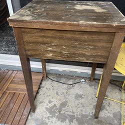 Sewing Table With Machine 