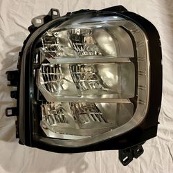 Mitsubishi Outlander Headlight