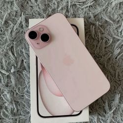 Apple iPhone 15 - Pink - 128GB (Unlocked)