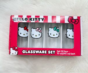 Hello Kitty Glassware Set New