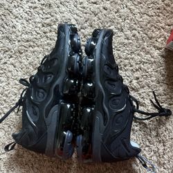 Vapor Max Plus  (NOT FREE)