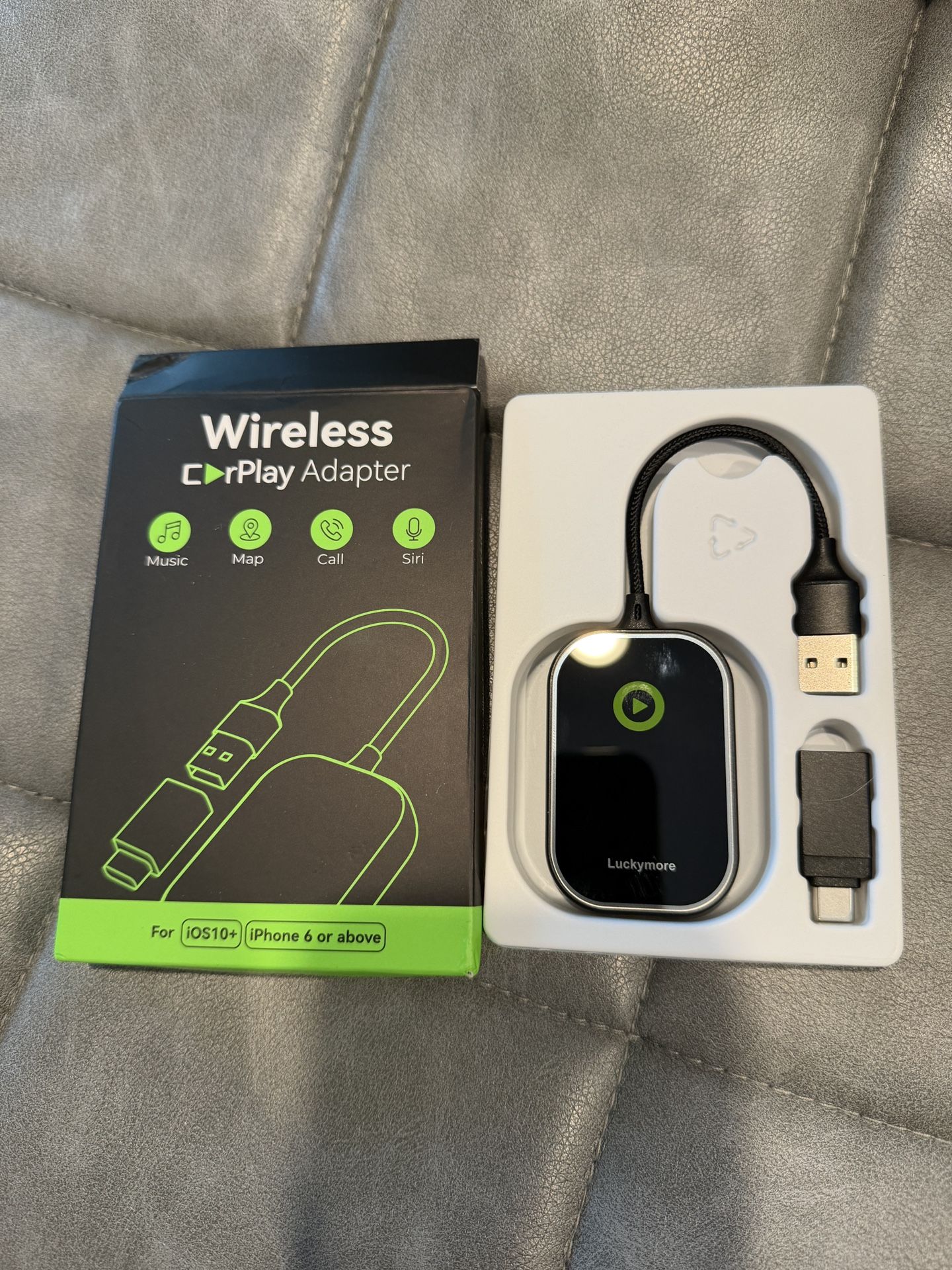 New Wireless CarPlay Adapter for Apple iPhone