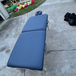 Earthlite Spirit Portable Massage Table