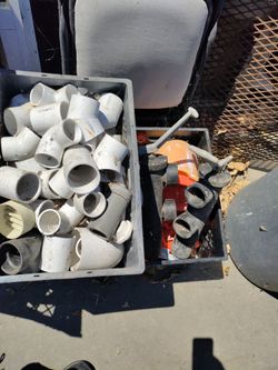 Pool builders and plumbers