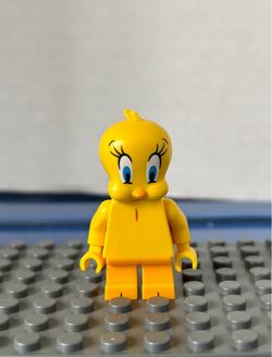 LEGO Tweety Bird Minifigure Looney Tunes