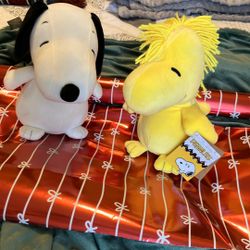 Peanuts Snoopy & Woodstock  9 Inch Plush 