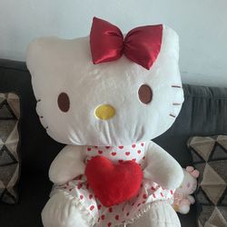 Hello Kitty Plushy