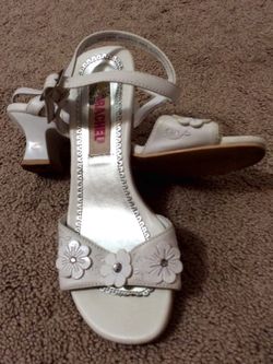 Girls size 4 kids heels