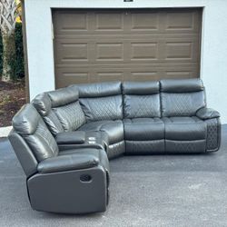 Sofa/Couch Sectional - Manual Recliner - Delivery Available 🚛