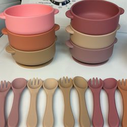 set of 6 infant baby silicone dishware: Divided Plates, Bowls, Forks, Spoons 