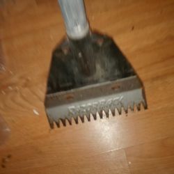 Razorback Shingle Spade