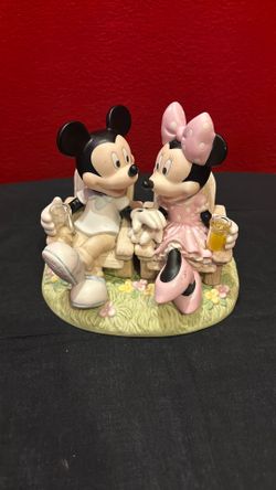 Walt Disney precious moments always by my side, Mickey and Minnie figurine