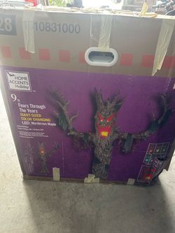 Halloween yard decoration l