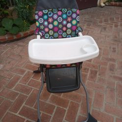 Child's Eating Chair 