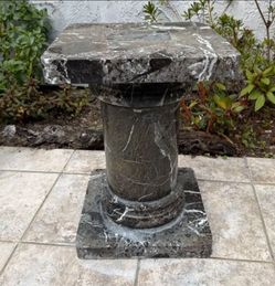 Vintage 20" Solid Black & White Marble Pedestal – Excellent Condition