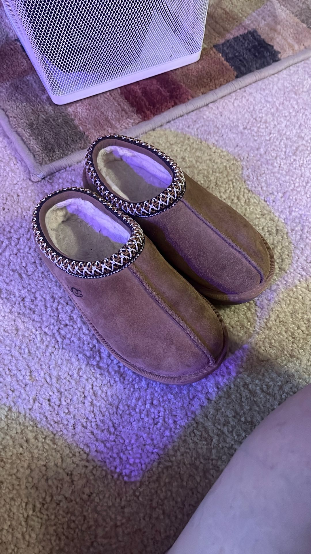 Kids UGG, shoes, size one youth