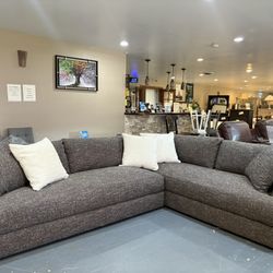 New Ridley 2pc Sectional