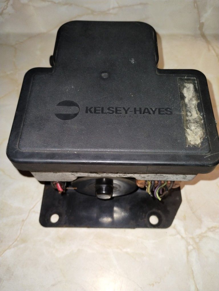 1998 GMC Chevy Tahoe ABS Pump Anti Lock Brake Module