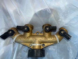 4-way brass garden hose splitter