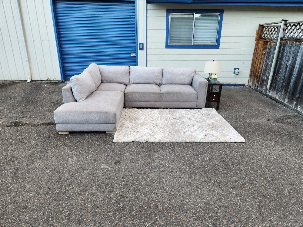 Sectional Sofa From Costco FREE DELIVERY 45 Miles Radius From Tacoma