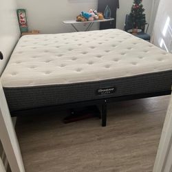 Cama King Con Base De Metal 