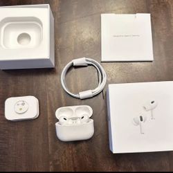 AirPod Pros (2nd gen) With MagSafe Charger 