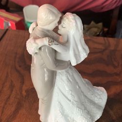 Bride And Groom Spinning Music Box 