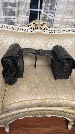 OUMURS Universal Motorcycle Side Luggage Saddle Bags For Harley Street Softail (pair)