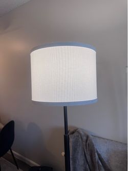Newish tall black floor lamp