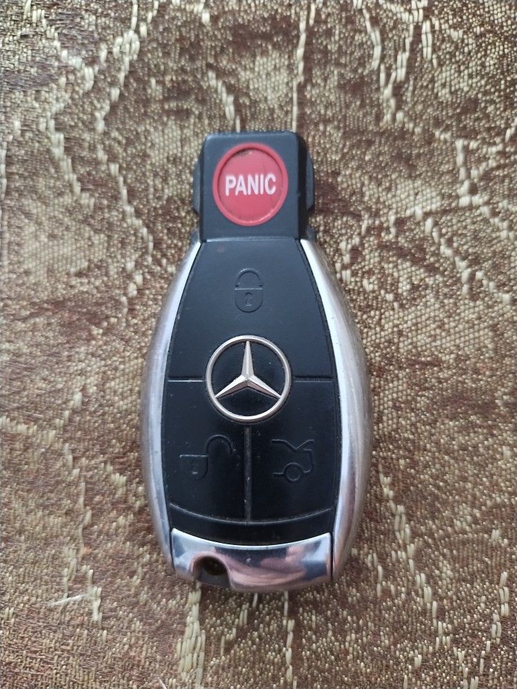 FREE Mercedes Benz Key.