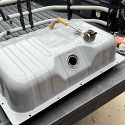 68 to 72 gas tank like New