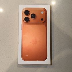 Iphone 17 pro, 256GB Unlocked Sealed Orange
