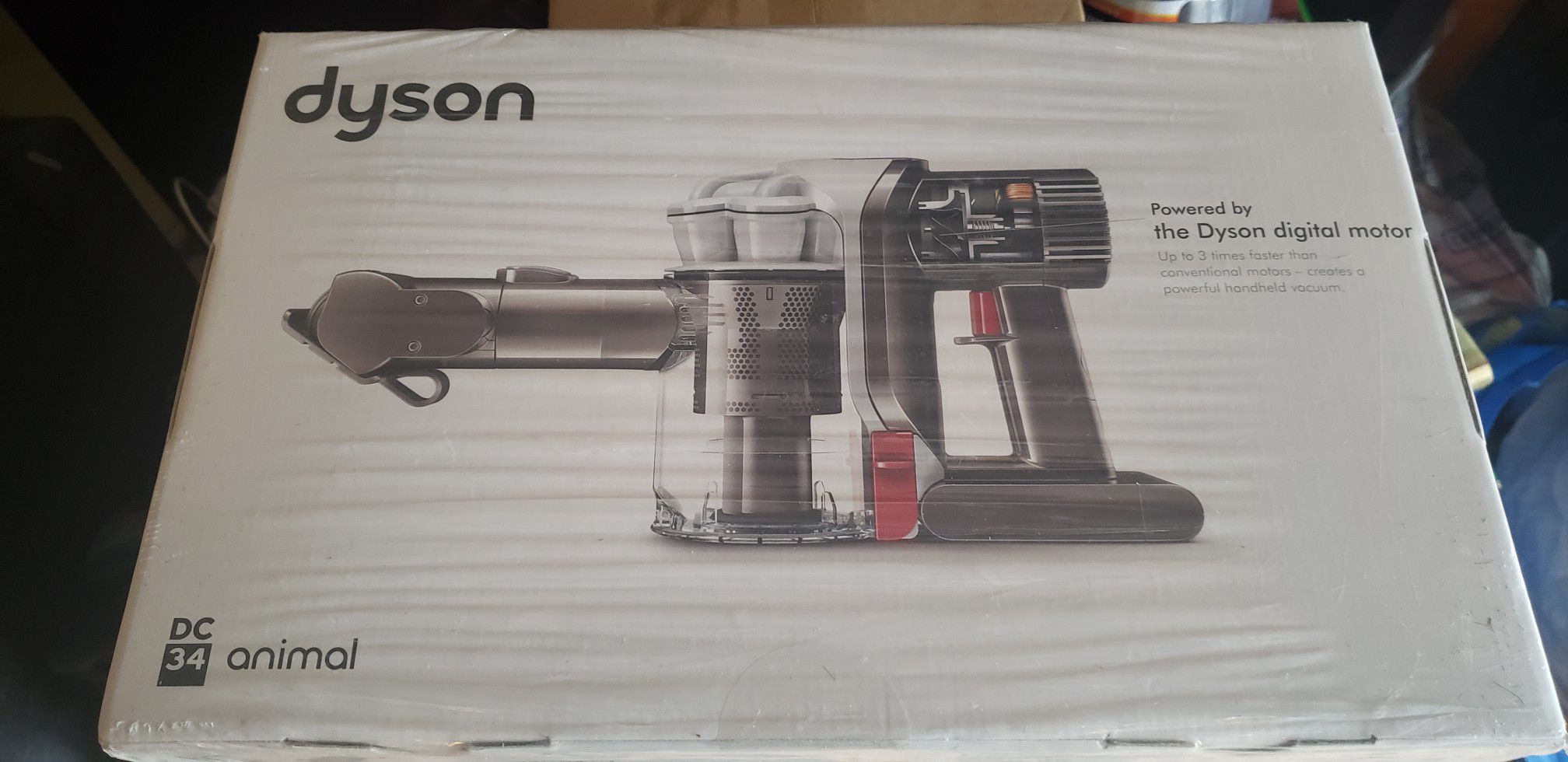 Dyson D34 vacuum portable new new in box sealed