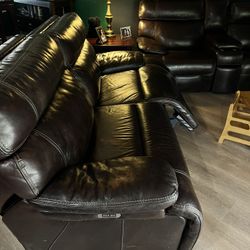 Simon Lee Leather Couch With Electronic Adjustable Head Rest And Recliner 