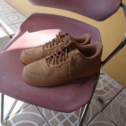 Nike Air Force 1