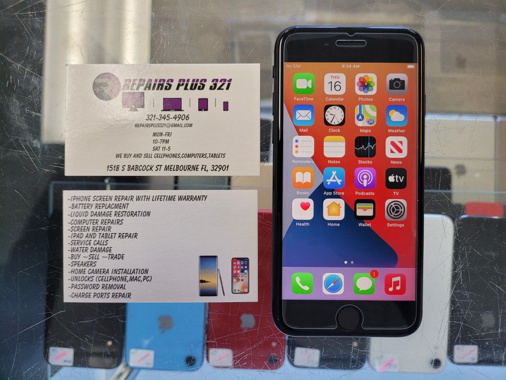 Unlocked Black 2020 iPhone SE 64gb (We Offer 90 Day Same As Cash