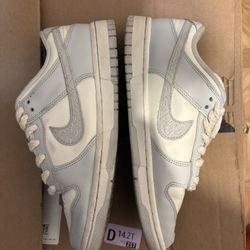 Nike Dunks low / Adidas Yeezy Boost 700 “Sun”