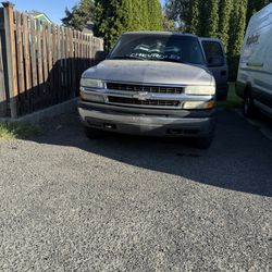 2002 Chevrolet Suburban