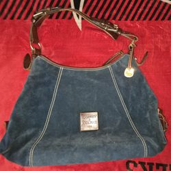 ***Dooney & Bourke Vintage 1975 Hobo Bag***