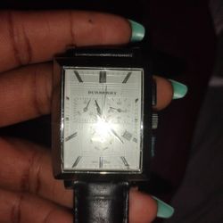 Authentic BURBERRY BU1327 Heritage Date Chronograph