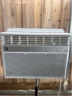 Air conditioner window unit 10,000 BTU
