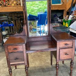Antique Vanity With Mirror