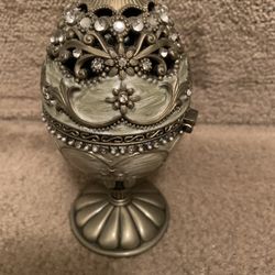 Music Box Opens Up From Kirklands