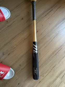 Marucci Wood Youth Bat Size 28