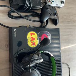 X Box One 