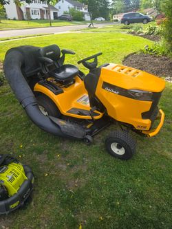 Cub cadet XT2 42" lawnmower hydrostatic