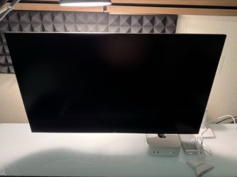 Dell 4K Monitor with Stand and Arm