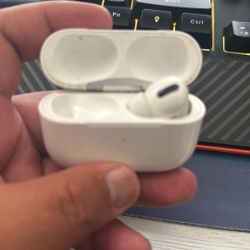 AirPods Pro 3 Missing One Pods Earbuds